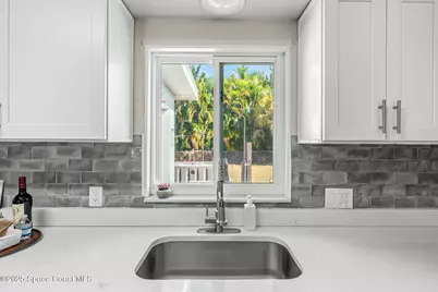 931 S Orlando Avenue, Cocoa Beach, FL 32931 - Photo 12