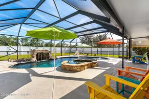 181 Wading Bird Cir SW, Palm Bay, FL 32908 - Photo 2