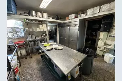 201 W Hibiscus Boulevard, Melbourne, FL 32901 - Photo 8