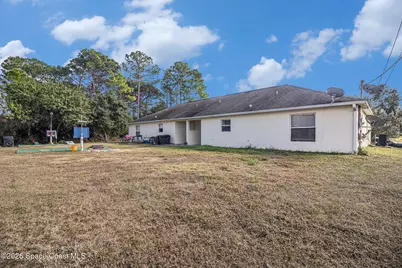 1667 Desco Street #A And B, Palm Bay, FL 32909 - Photo 4