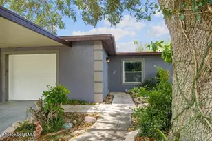 2756 Locksley Rd, Melbourne, FL 32935 - Photo 2