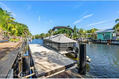 42 Vip Island Unit A, Grant-Valkaria, FL 32949 - Photo 18