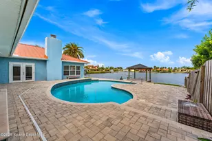 433 St Lucia Ct, Satellite Beach, FL 32937 - Photo 4