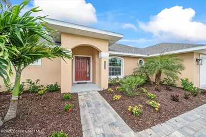 1204 Captiva Island Circle SW, Palm Bay, FL 32908 - Photo 2