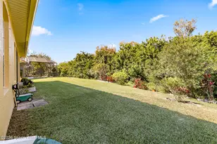 1040 Wimbledon Dr, Melbourne, FL 32940 - Photo 40