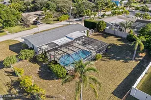 231 Fifth Ave, Melbourne Beach, FL 32951 - Photo 2