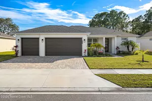 1154 Captiva Island Circle SW, Palm Bay, FL 32908 - Photo 4