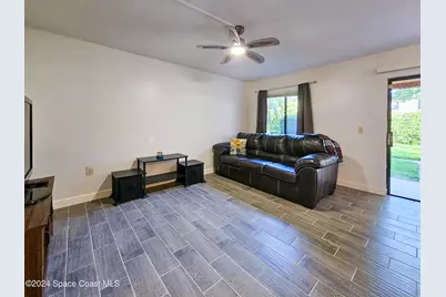 193 San Juan Circle, Melbourne, FL 32935 - Photo 10