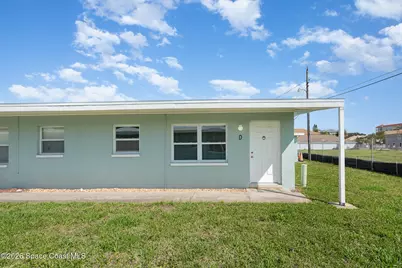 123 Roosevelt Avenue #123-D, Cocoa Beach, FL 32931 - Photo 4