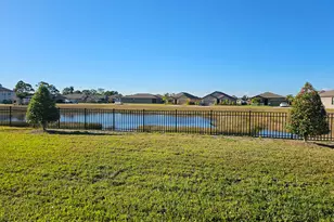 653 Old Country Rd S E, Palm Bay, FL 32909 - Photo 34