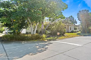 2001 Parkside Pl, Indian Harbour Beach, FL 32937 - Photo 2