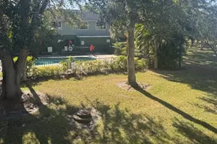 2232 Flower Tree Cir, Melbourne, FL 32935 - Photo 12