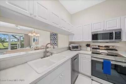 1720 Minutemen Causeway #6, Cocoa Beach, FL 32931 - Photo 14