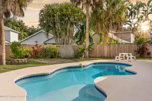 1742 Nicklaus Dr, Melbourne, FL 32935 - Photo 2