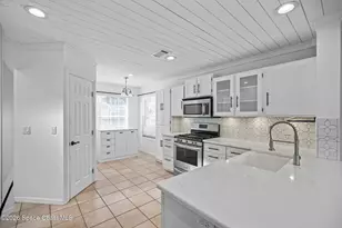 1742 Nicklaus Dr, Melbourne, FL 32935 - Photo 14