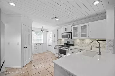 1742 Nicklaus Drive, Melbourne, FL 32935 - Photo 14