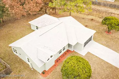 561 Carol Drive NE, Palm Bay, FL 32907 - Photo 4