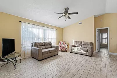 561 Carol Drive NE, Palm Bay, FL 32907 - Photo 10
