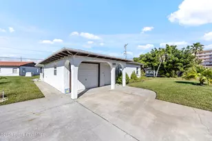 120 Hacienda, Indialantic, FL 32903 - Photo 2