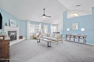 400 Helicon Ave NW, Palm Bay, FL 32907 - Photo 10