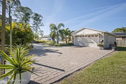 400 Helicon Avenue NW, Palm Bay, FL 32907 - Photo 4