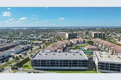 121 Lancha Circle #207, Satellite Beach, FL 32937 - Photo 32