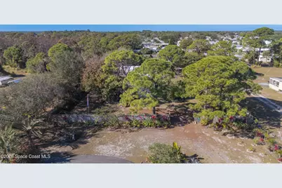 8280 Pine Ridge Trail, Sebastian, FL 32976 - Photo 34