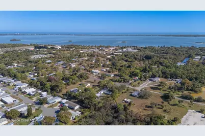 8280 Pine Ridge Trail, Sebastian, FL 32976 - Photo 38