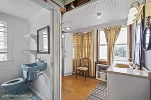 2612 Riverview Dr, Melbourne, FL 32901 - Photo 18