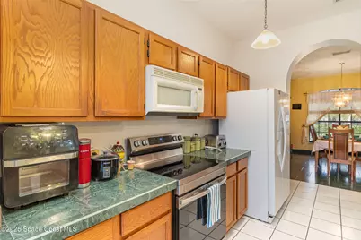 841 Lamplighter Drive NW, Palm Bay, FL 32907 - Photo 10