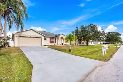 1543 Heartwellville Street NW, Palm Bay, FL 32907 - Photo 2