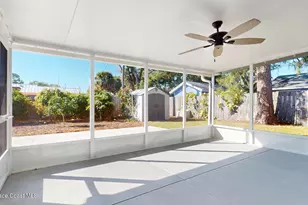 453 Bamboo Ln, Melbourne, FL 32935 - Photo 6