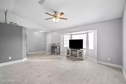 1212 Ashboro Circle SE, Palm Bay, FL 32909 - Photo 6