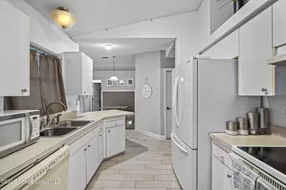 1212 Ashboro Circle SE, Palm Bay, FL 32909 - Photo 16