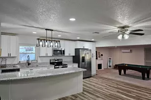 872 Sadnet Cir NE, Palm Bay, FL 32905 - Photo 6