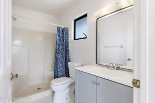 654 Centre Ct SW, Vero Beach, FL 32962 - Photo 8