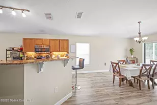 3275 Burdock Ave, Melbourne, FL 32904 - Photo 6