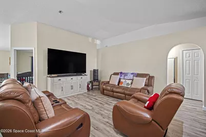 3275 Burdock Avenue, Melbourne, FL 32904 - Photo 10