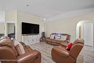 3275 Burdock Ave, Melbourne, FL 32904 - Photo 10