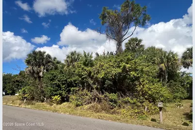 883 Serenade Street NW, Palm Bay, FL 32907 - Photo 2