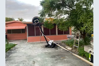 612 E Minnesota Street E, Lantana, FL 33462 - Photo 8