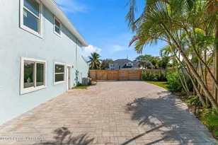 398 Riverview Ln, Melbourne Beach, FL 32951 - Photo 50