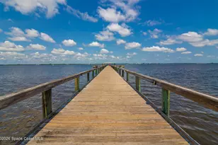 398 Riverview Ln, Melbourne Beach, FL 32951 - Photo 8