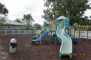 1882 Woodfield Cir, Melbourne, FL 32904 - Photo 20