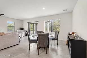 543 Old Country Rd S E, Palm Bay, FL 32909 - Photo 8