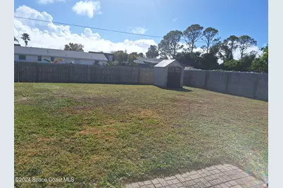 880 Brickell Street SE, Palm Bay, FL 32909 - Photo 14