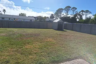 880 Brickell St SE, Palm Bay, FL 32909 - Photo 14