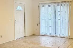 9840 Honeysuckle Dr, Sebastian, FL 32976 - Photo 10