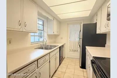 9840 Honeysuckle Drive, Sebastian, FL 32976 - Photo 18