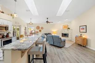 1378 York Cir, Melbourne, FL 32904 - Photo 22